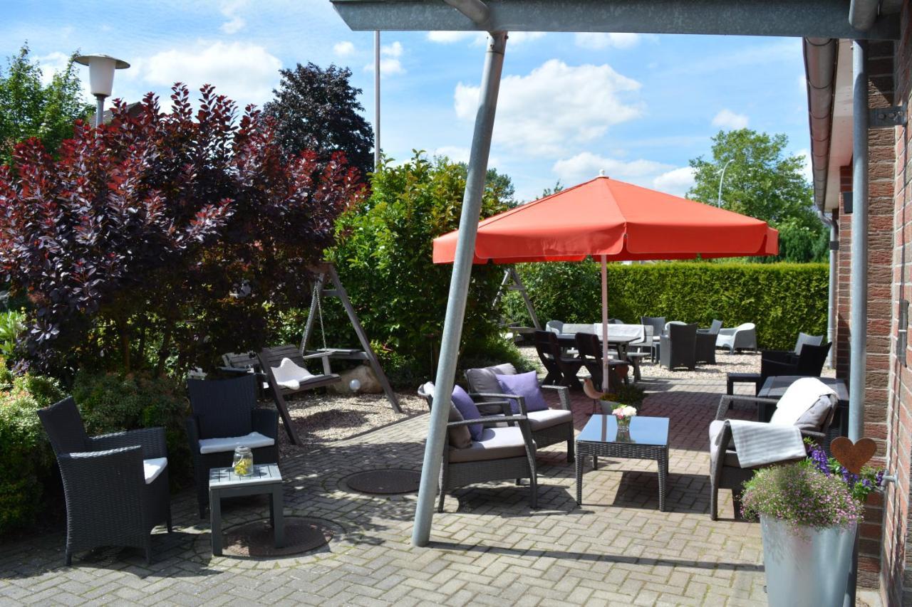 Hotel Garni Am Obsthof Gbr Stade Kültér fotó