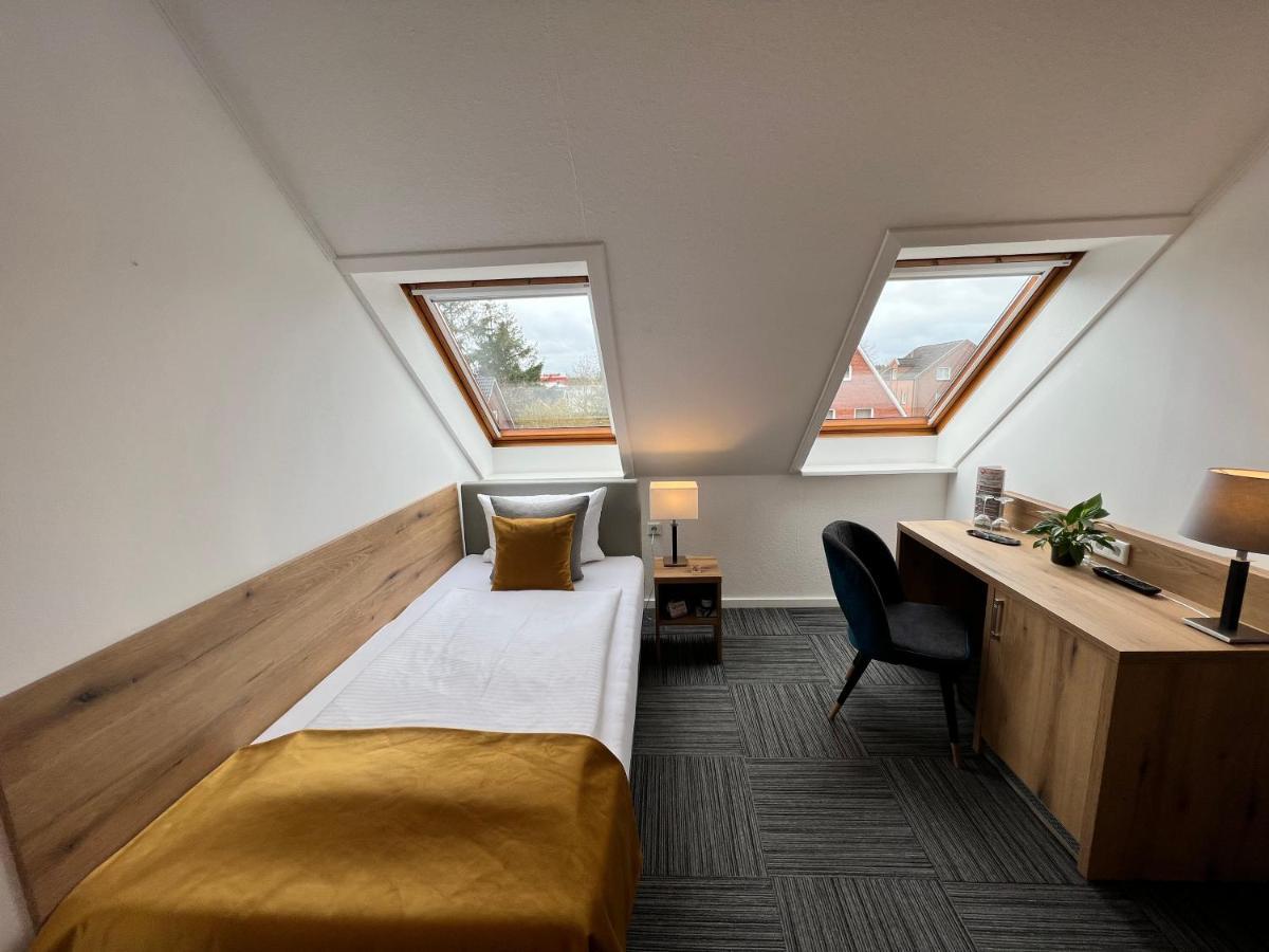 Hotel Garni Am Obsthof Gbr Stade Kültér fotó